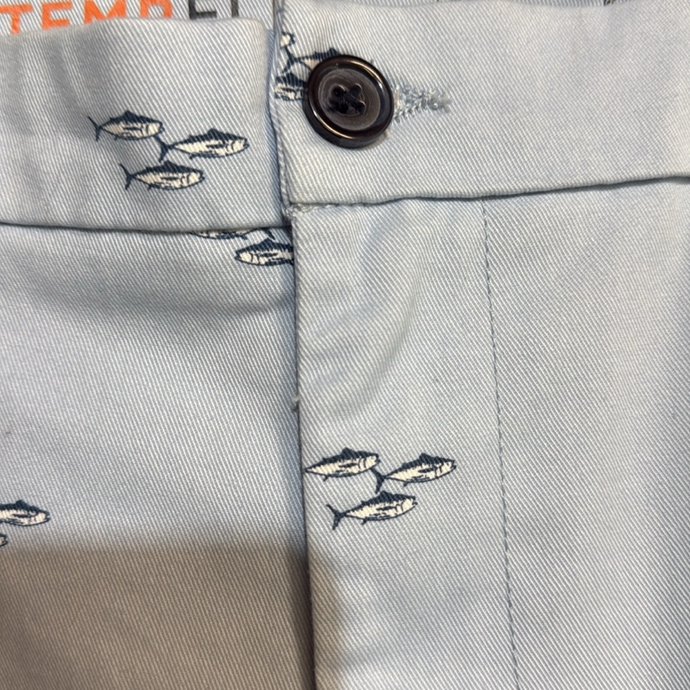 St. John's Bay Fish Shorts - Picture 3 of 8